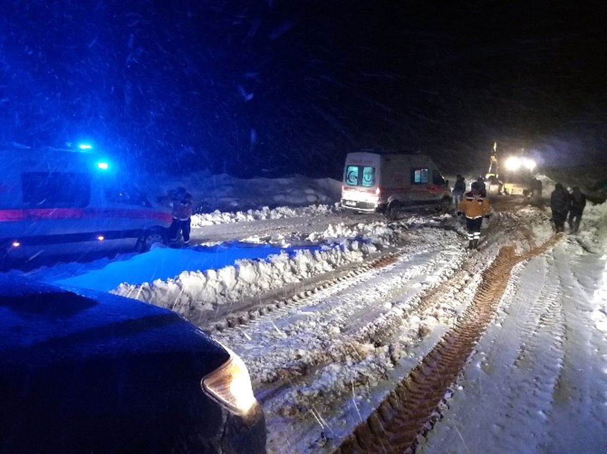 Büyükşehir\'in Karla Mücadelesi Devam Ediyor