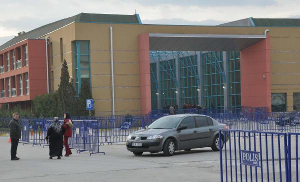 Fetö Yurtlarında Kalan Öğrenciler Tanık Sıfatıyla İfade Verdi
