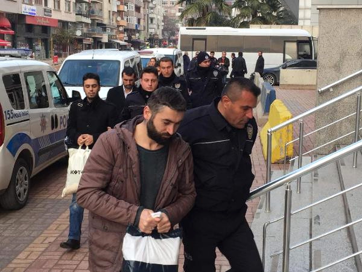 Kocaeli\'de Fetö Şüphelisi 11 Polis ve Öğretmen Adliyede