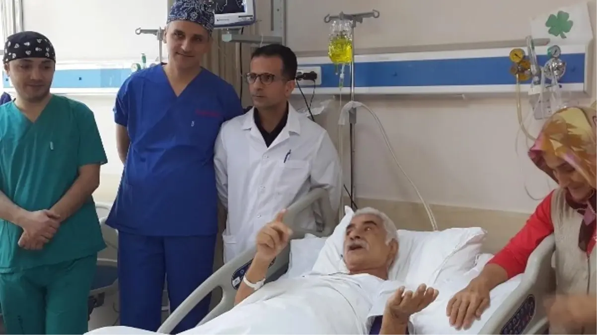 Mesanesinden 1 Kiloluk Tümör, 300 Gramlık Taş Çıktı