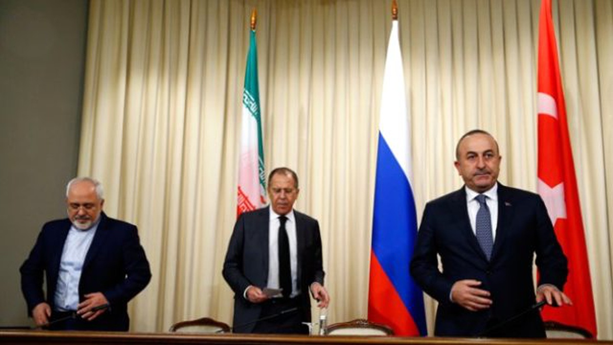 Moskova\'daki Üçlü Zirvede, Suriye\'de Çözüm Bildirisi Kabul Edildi