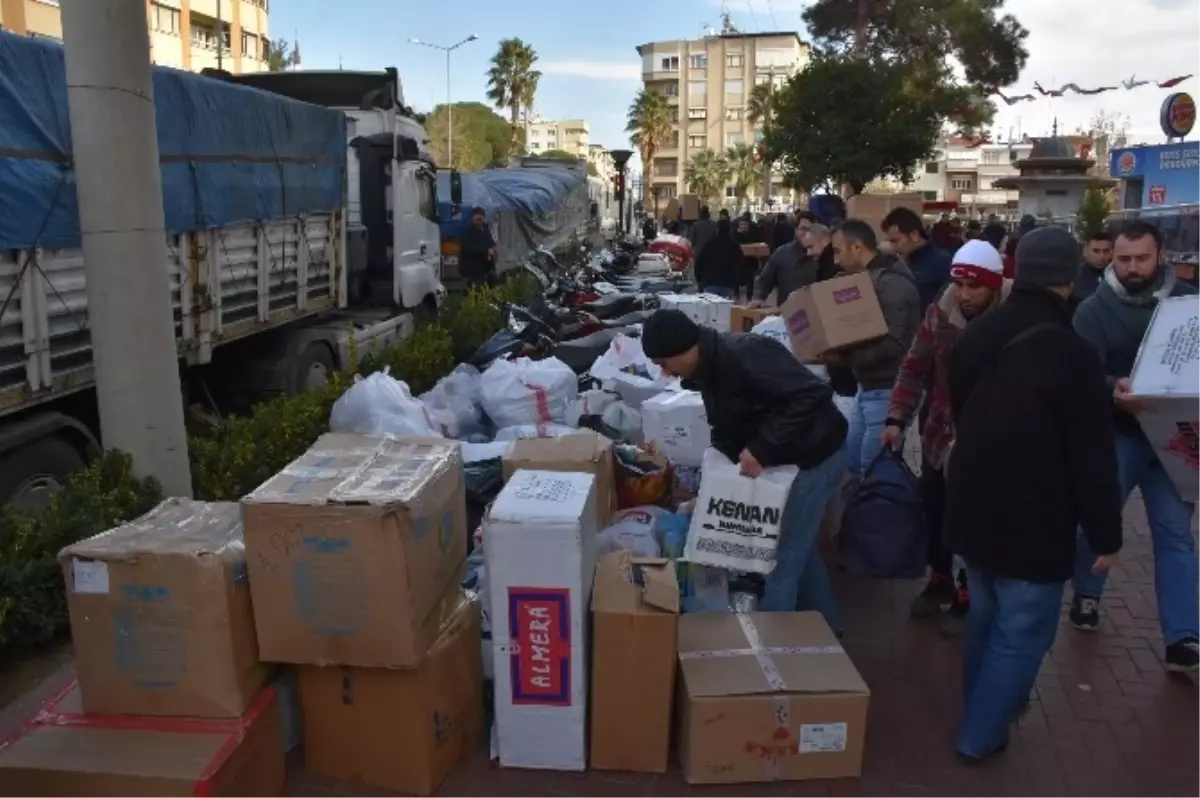 Nazilli\'den 5 Tır Halep\'e Doğru Yola Çıktı