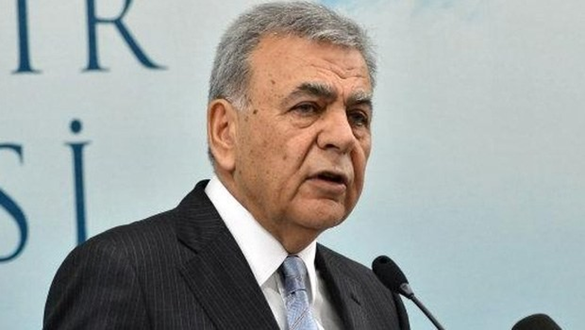 Rus Büyükelçi Karlov\'un Silahlı Saldırı Sonucu Öldürülmesine Tepkiler