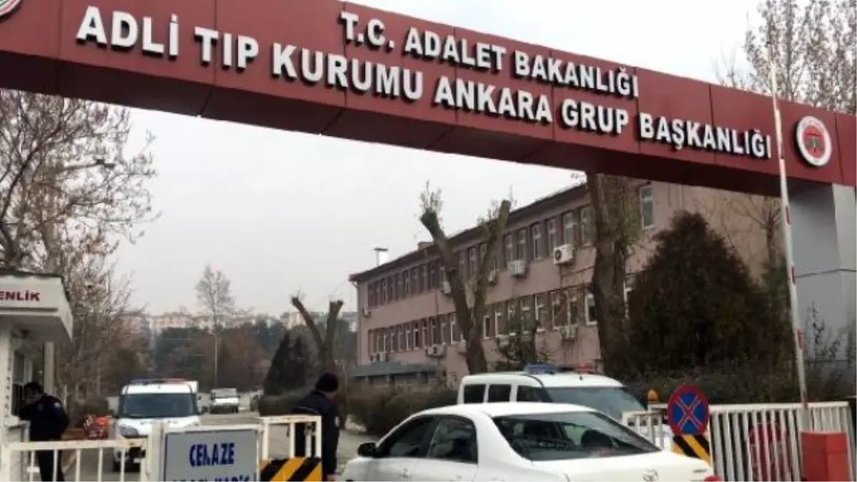 Rusya Büyükelçiliği Yetkilileri, Adli Tıp Kurumu\'nda (4)