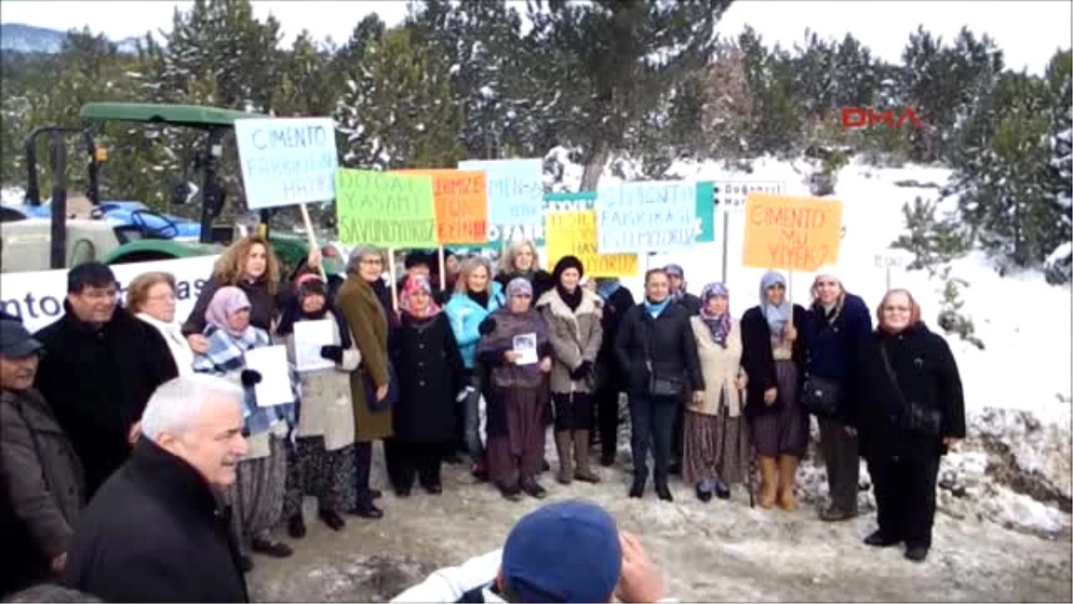 Sakarya - Köylüler Çimento Fabrikası Kurulmasına Tepki Gösterdi
