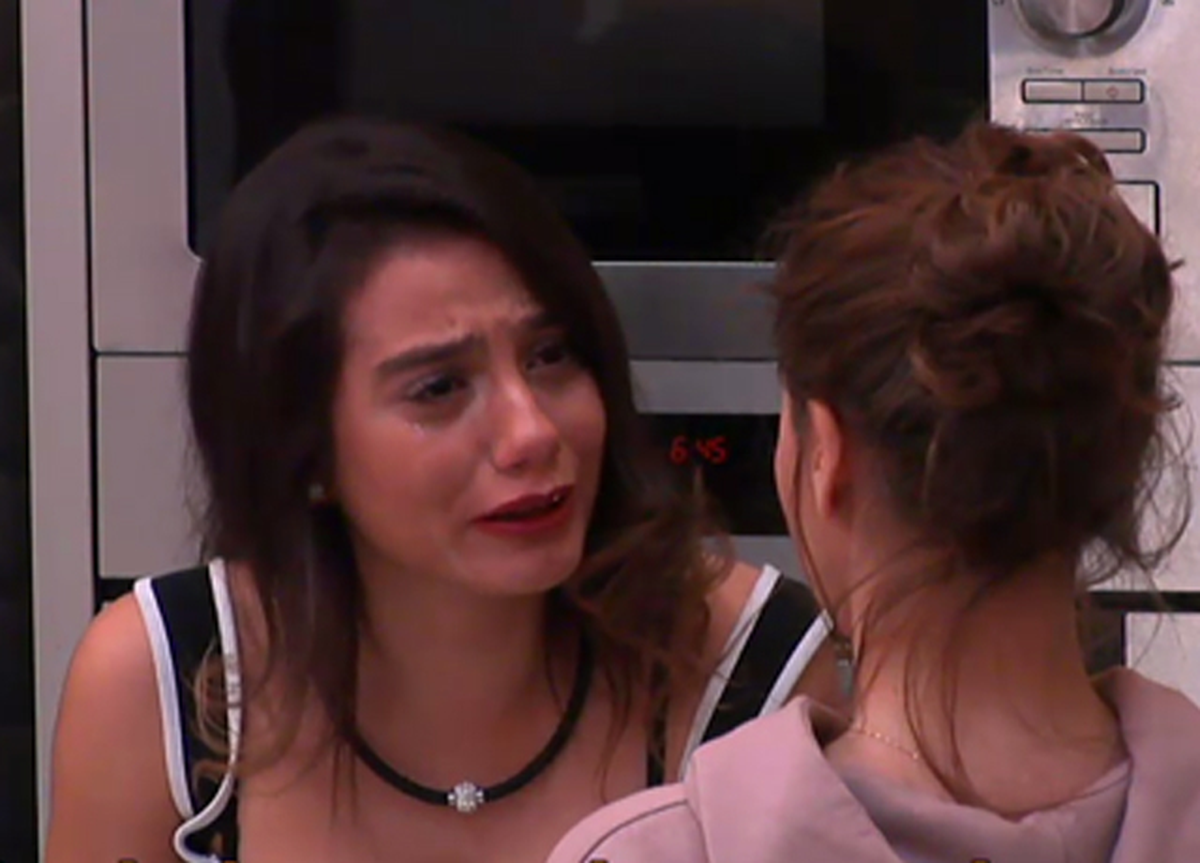 Serenay Gözyaşlarını Tutamadı! \'Artık Canıma Yetti\'