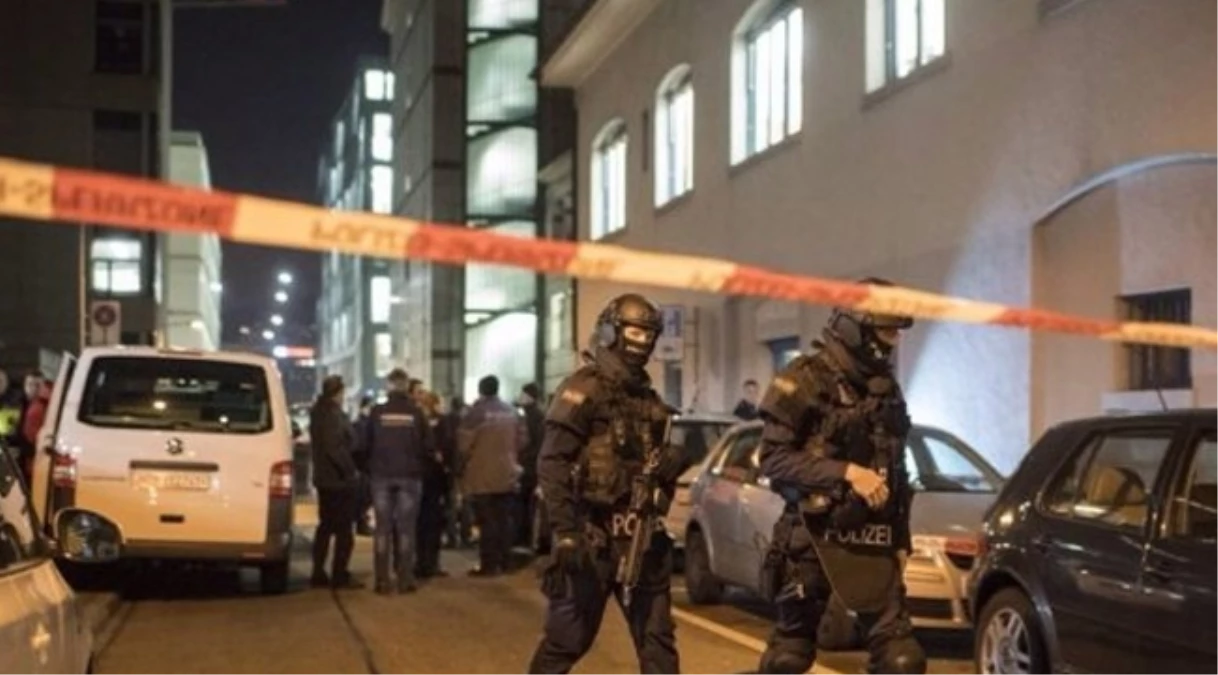 Zürih\'te Camideki Silahlı Saldırı