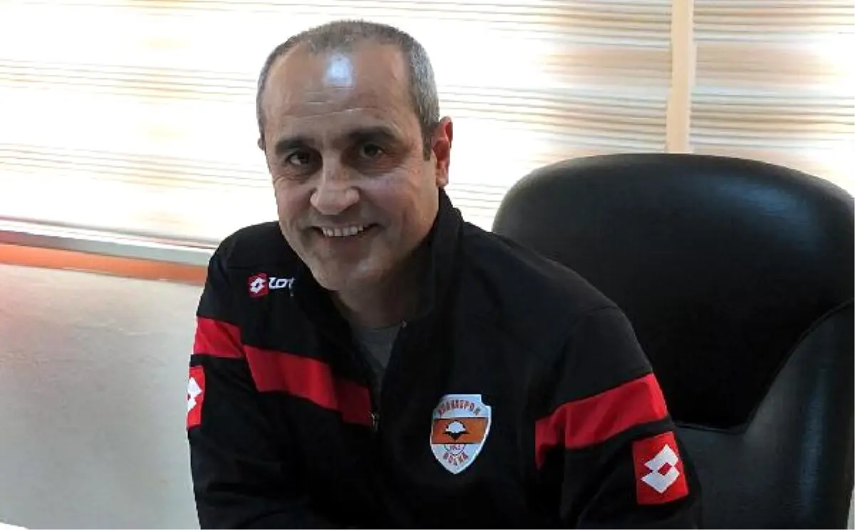 Adanaspor\'da Medipol Başakşehir Hazırlıkları Sürüyor