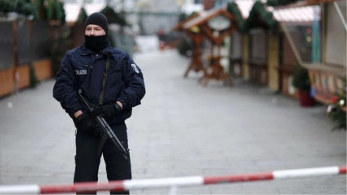 Alman Polisi Berlin Saldırısıyla İlgili Yeni Bir Şüpheliyi Arıyor