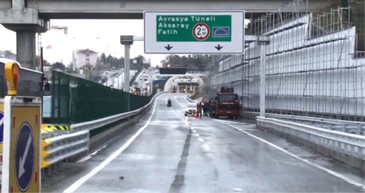 Herkes Şaşkın! Adana\'dan Avrasya Tüneli İçin Geldi, Hem de Taksi ile