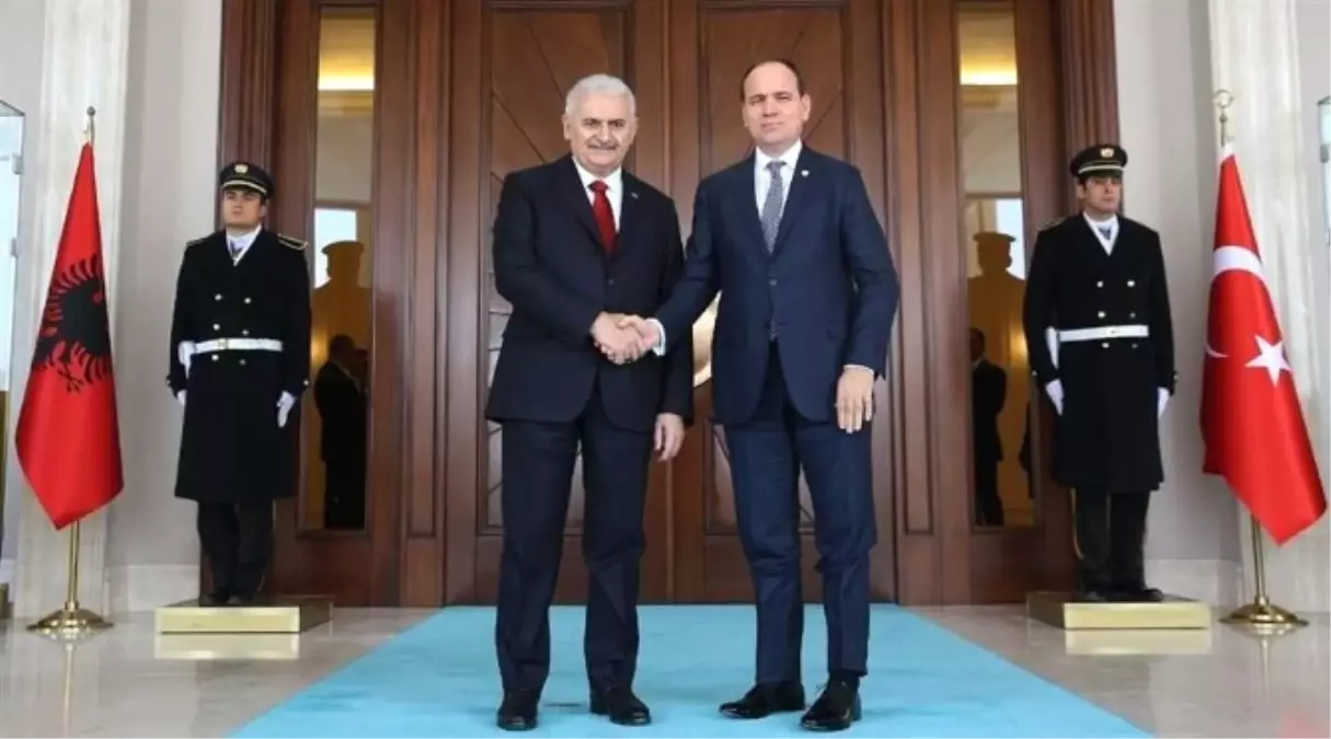Başbakan Yıldırım, Arnavutluk Cumhurbaşkanı Nishani ile Görüştü