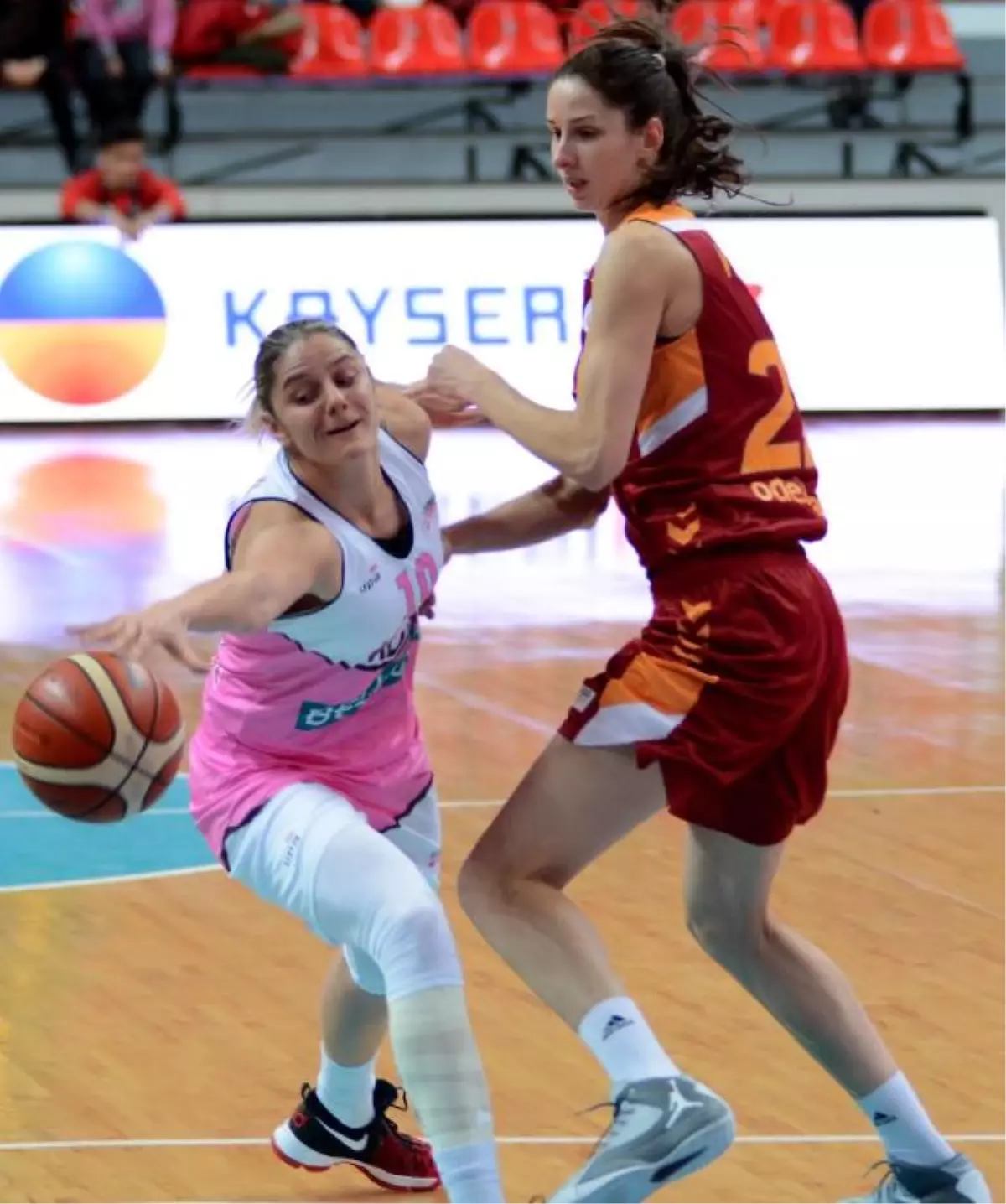 Bellona Agü Spor - Galatasaray: 60 - 56