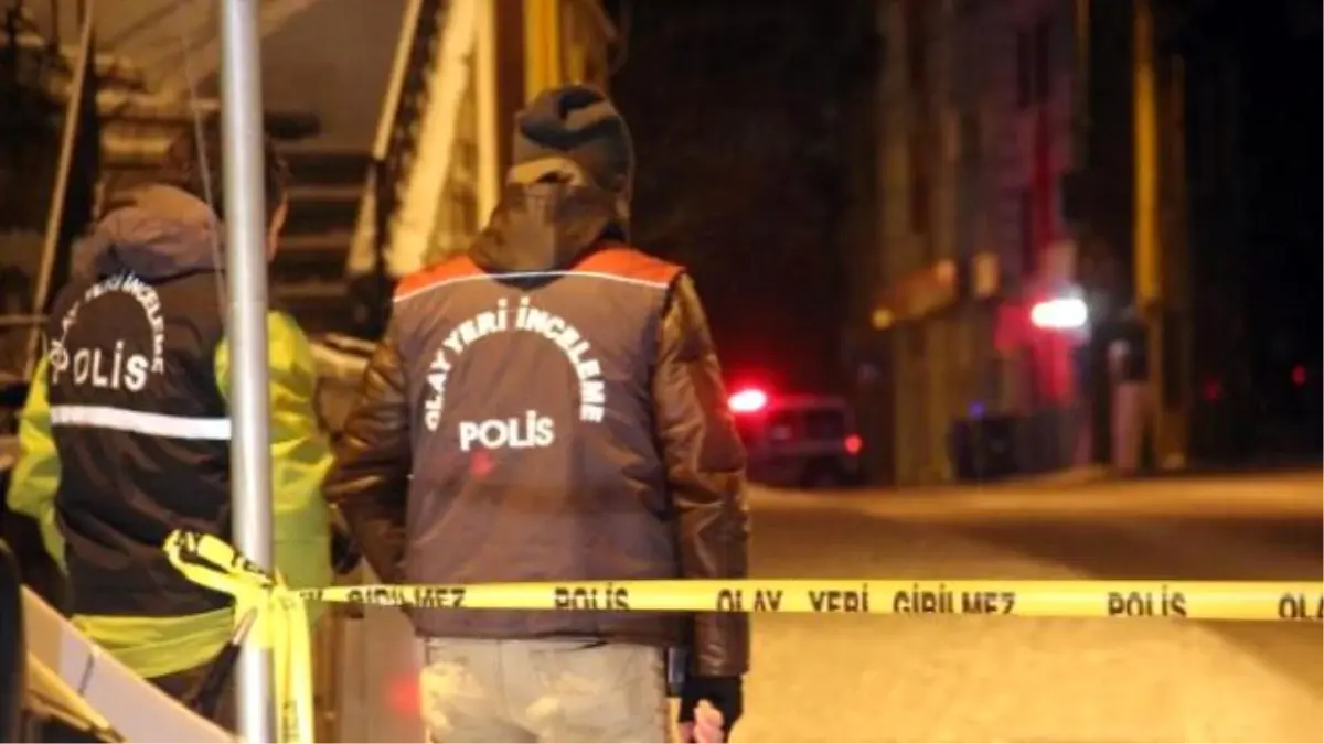 Çalınıp Geri Getirilen Minibüste Patlayıcı Araması Yapıldı