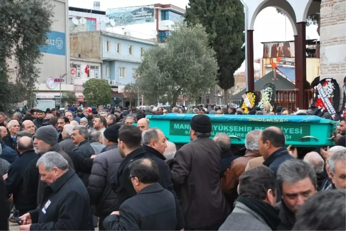 Eski Başkan Hayatını Kaybetti