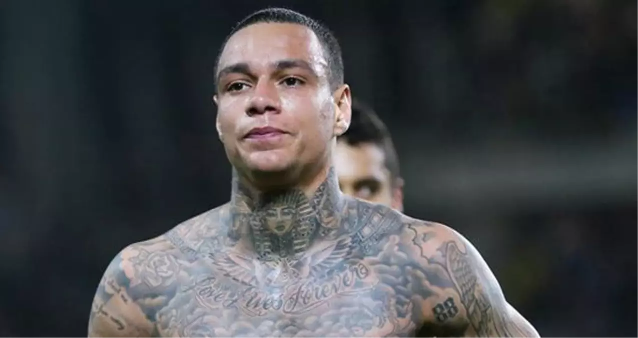 Fransız Ekibi Monaco, Gregory van der Wiel İçin Kiralama Teklifi Yapacak