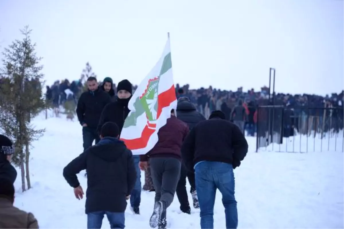 Futbolcu Şehmus Otomobiliyle Uçuruma Yuvarlandı, 24 Saat Fark Edilmedi, Donarak Öldü (2)