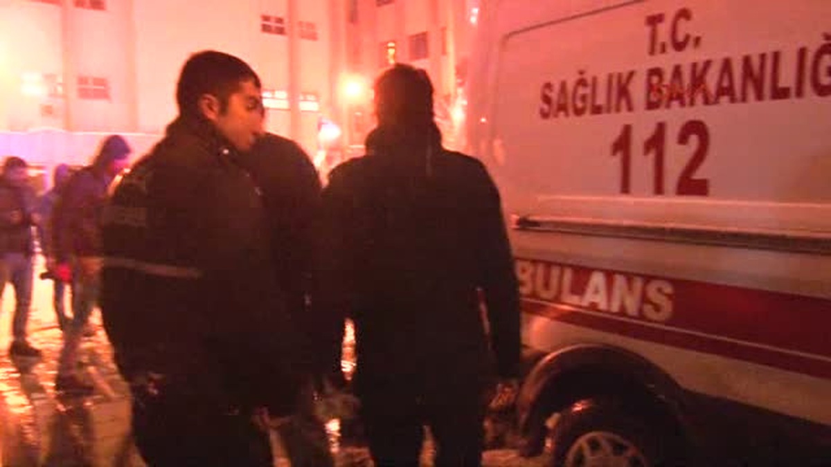 Gaziantep - Kilis - Fırat Kalkanı Harekatı\'nda Yaralanan Asker Gaziantep\'e Getirildi