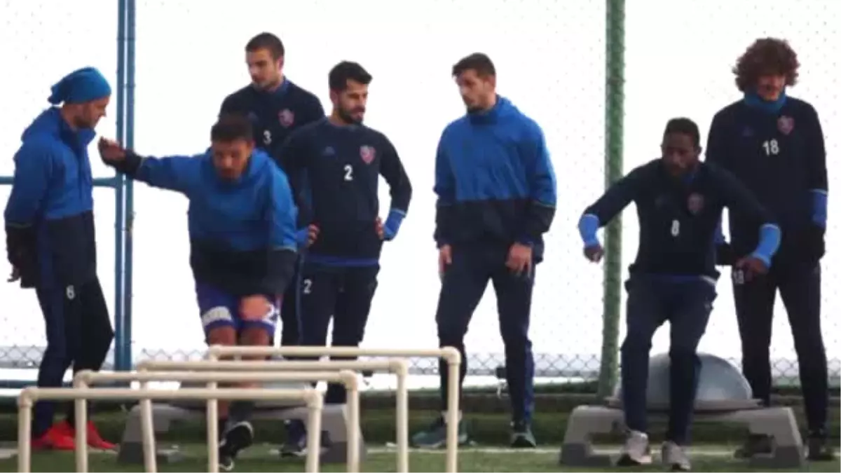 Ilk Yarıyı Iyi Bitirmek Istiyoruz" - Karabük