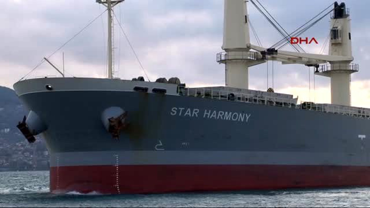 İstanbul Boğazı\'nda Karaya Oturan Star Harmony İsimli Kuru Yük Gemisinin Yarın Yapılacak...