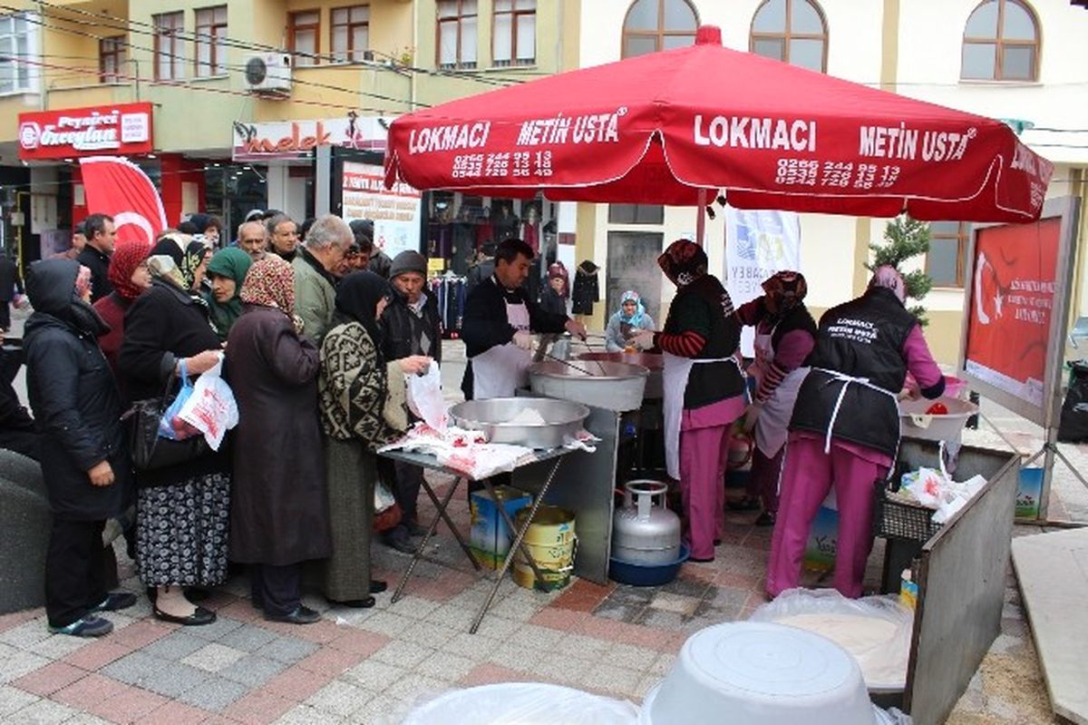Karacabey\'de Şehitler İçin Mevlit