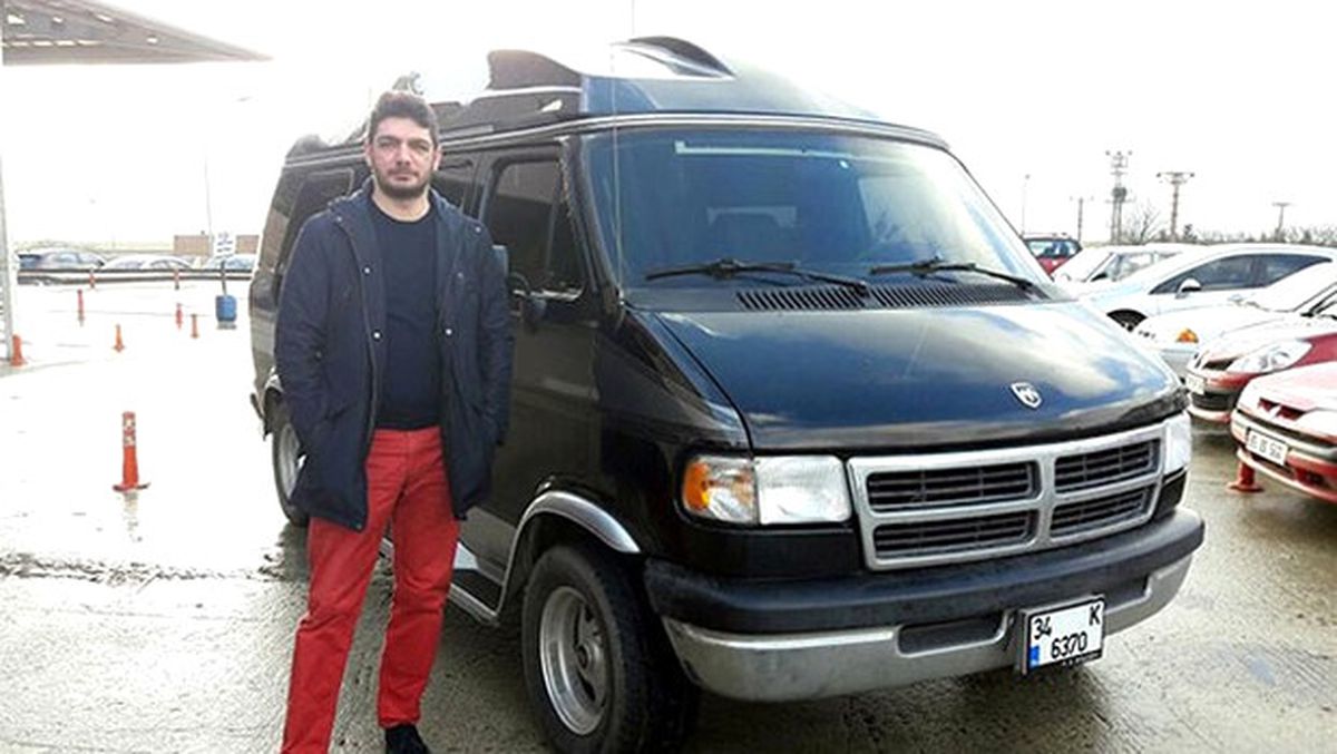 Kayahan'ın VIP Aracını Tekirdağlı Kuyumcu Satın Aldı