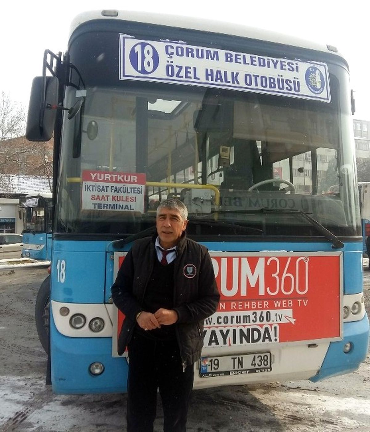 Otobüsü Ambulans Gibi Sürdü, Bayılan Genç Kızı Hastaneye Yetiştirdi