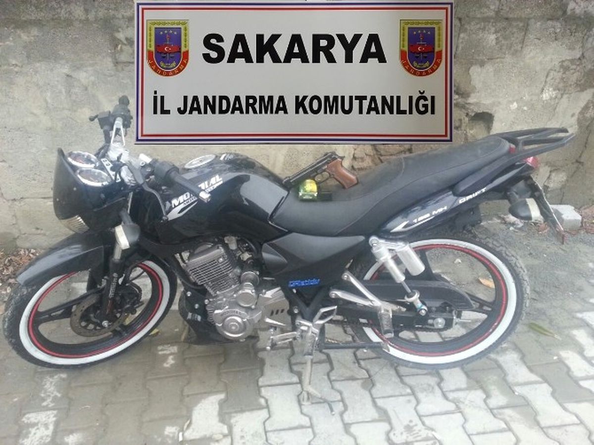 Suç Makinesi \'Şeyhmuz\' Jandarmadan Kaçamadı