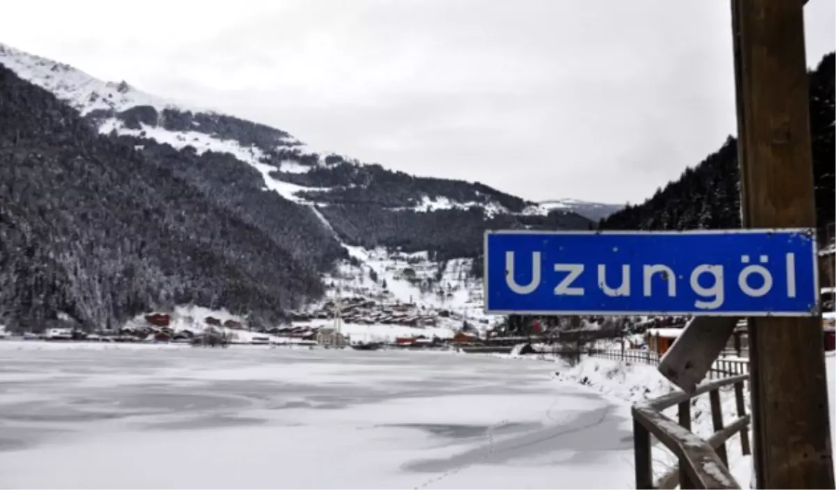 Uzungöl de Buz Tuttu