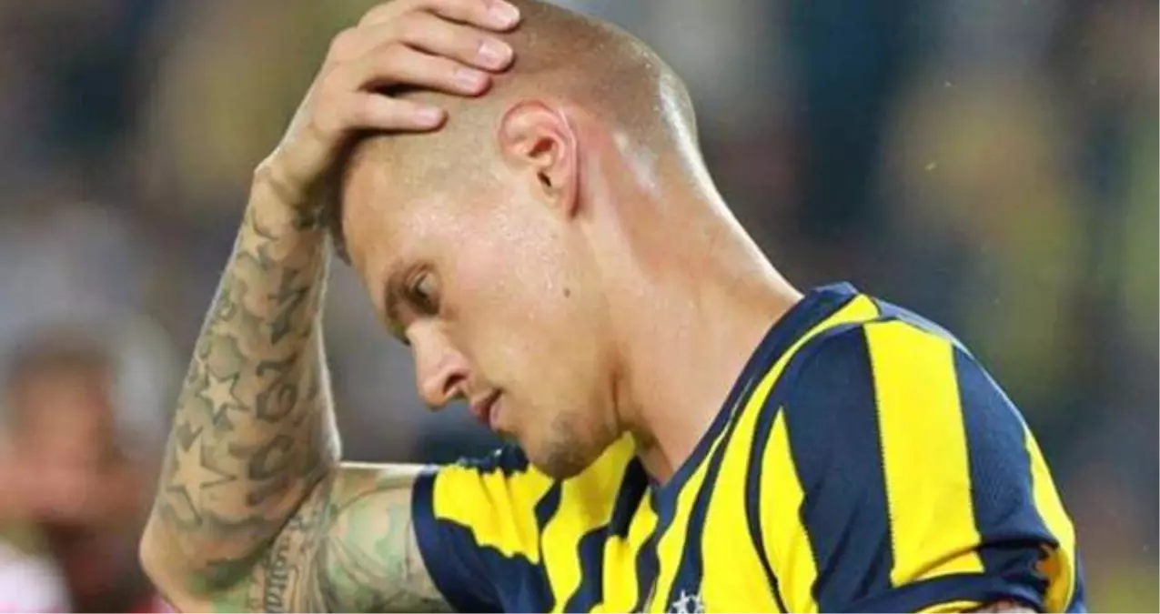 Yönetim, Noel Tatili Öncesi Sarı Kart Gören Skrtel\'e İzin Vermeyecek