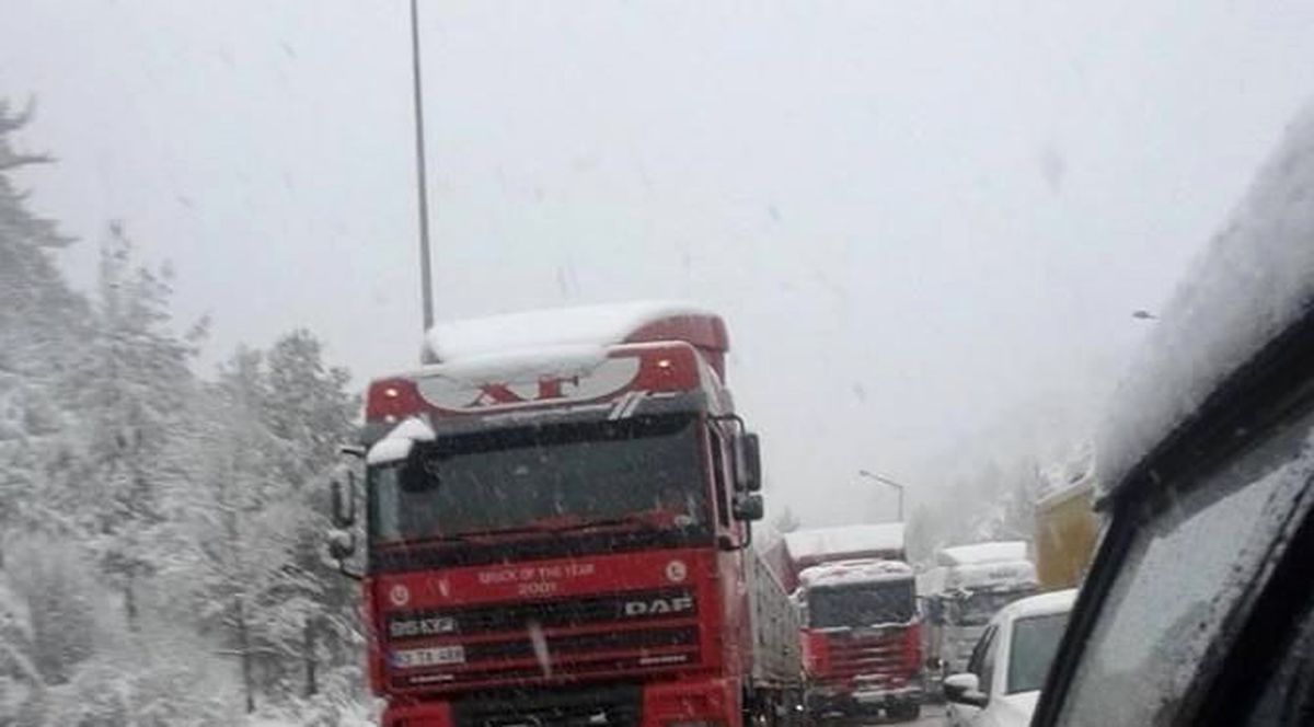 Adana-Ankara Otoyolunda Trafik Kontrollü Sağlanıyor