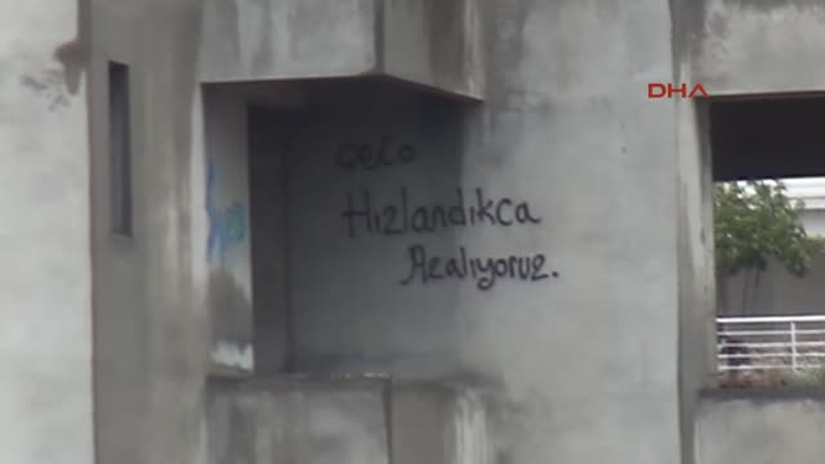 Adana Duvara \'Celo, Hızlandıkça Azalıyoruz\' Yazıp Ölüme Atladı