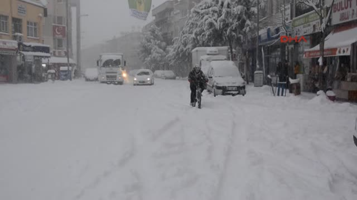 Antalya\' da Kar Sürprizi