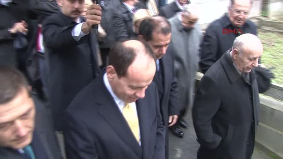 Arnavutluk Cumhurbaşkanı Nishani Ile Özbek, Ali Sami Yen\'in Mezarını Ziyaret Etti - 1 Hd