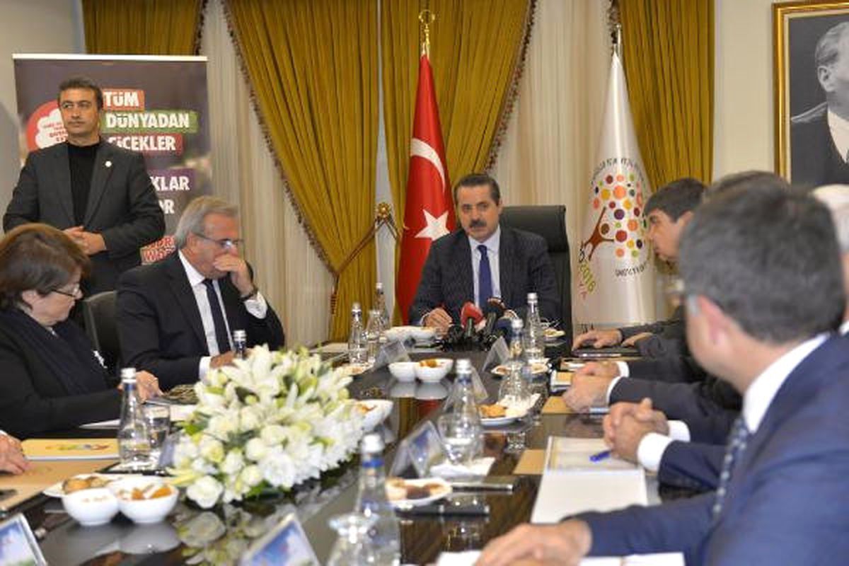 Bakan Çelik: Bu, Halep\'i Daha da Açmazlara Sürüklemek İçin İşlenmiş Bir Cinayettir (2)