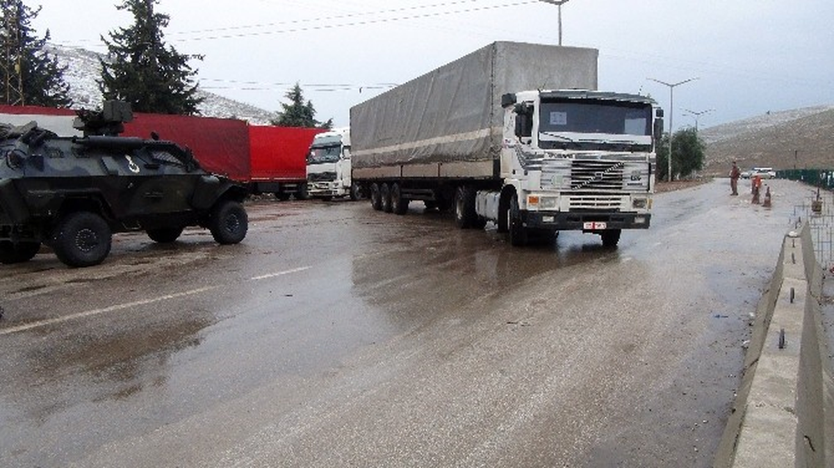 BM\'nin Yardım Tırları Suriye\'ye Gitti