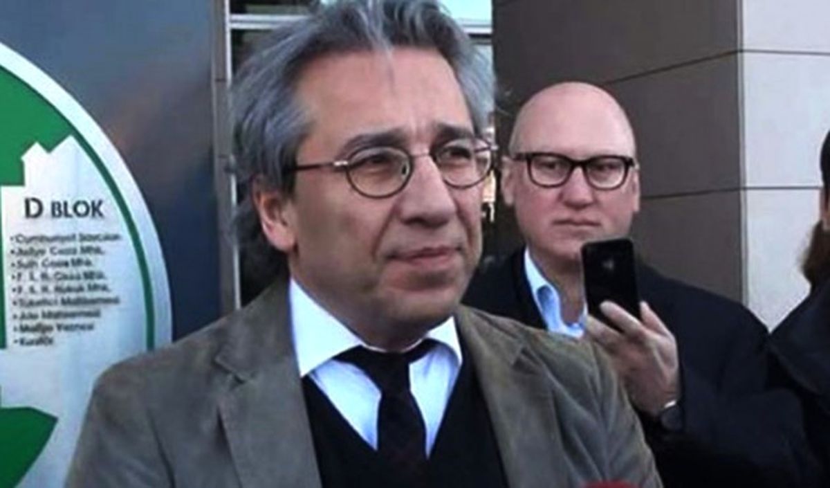 Can Dündar Hakkında Yakalama Kararı