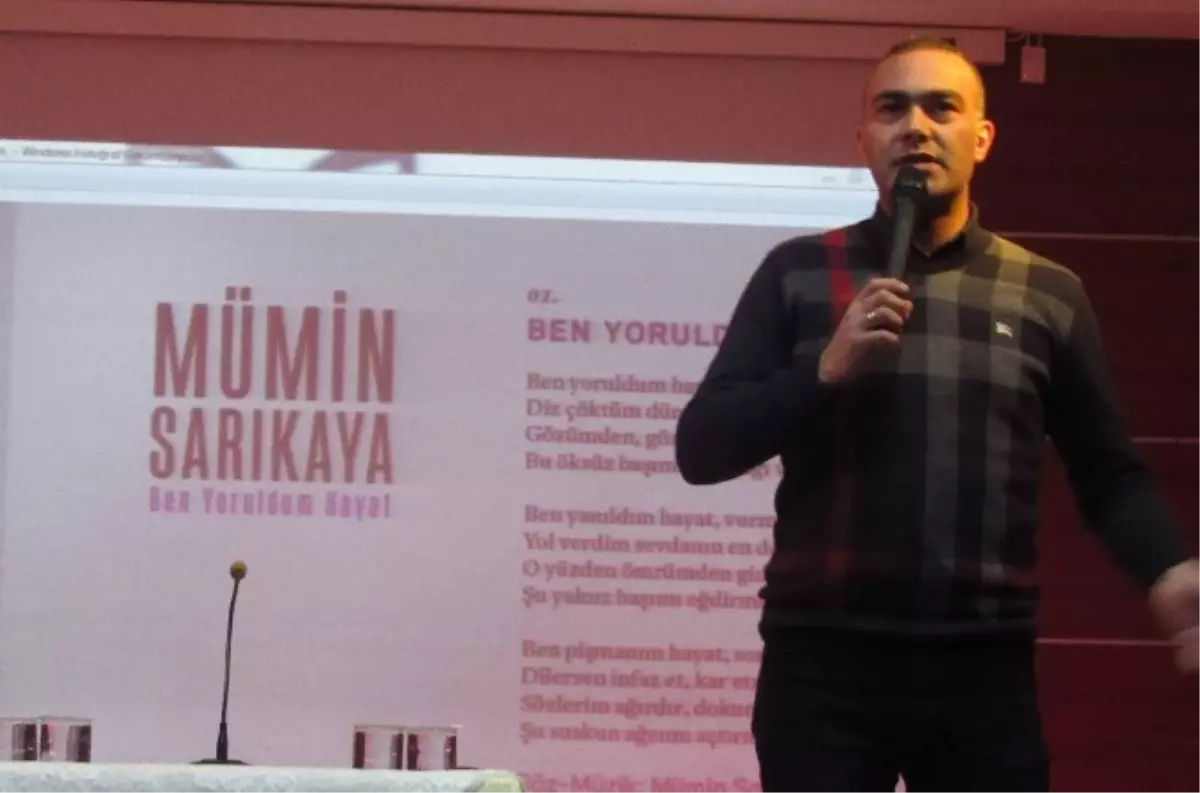 Çözüm Koleji Sanatçı Mümin Sarıkaya\'yı Konut Etti