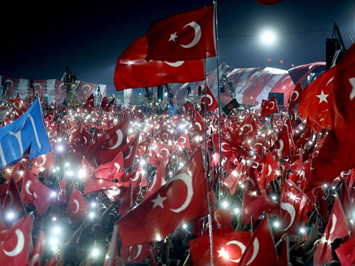 Demokrasi Şehitlerine Yazılan Mektuplar Ödüllendirildi