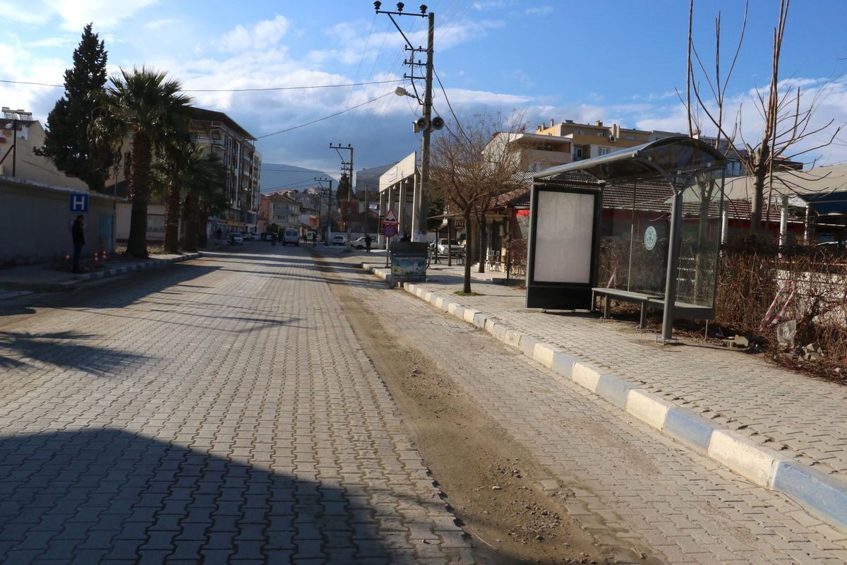 Durak Yenilemeleri Devam Ediyor