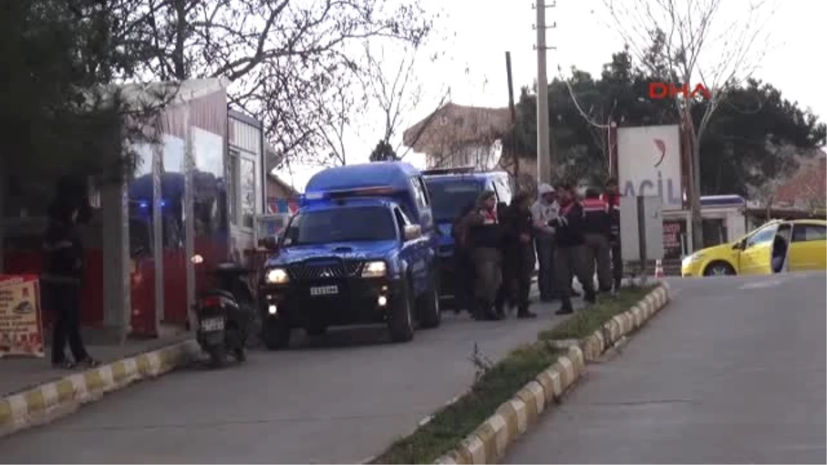 Edirne - Fetö\'cü Akademisyen Çift Yunanistan\'a Kaçarken Yakalandı