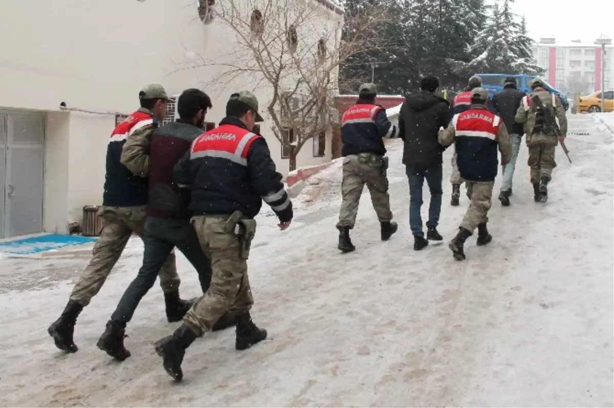 Elazığ\'da Terör Örgütü PKK Propagandası Yapan 1 Şüpheli Tutuklandı