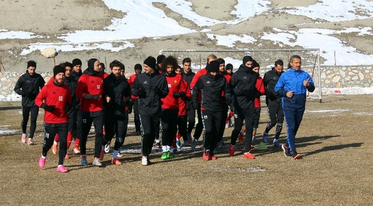 Evkur Yeni Malatyaspor, Bolu\'ya Gitti