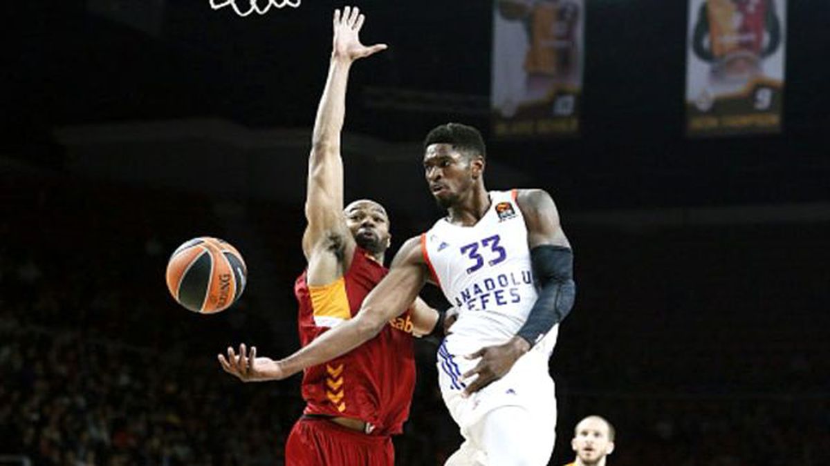 Galatasaray Odeabank -Anadolu Efes: 76-86