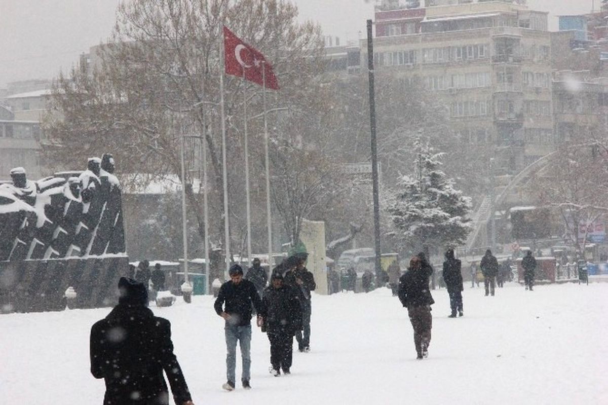 Gaziantep\'te Etkili Olan Kar