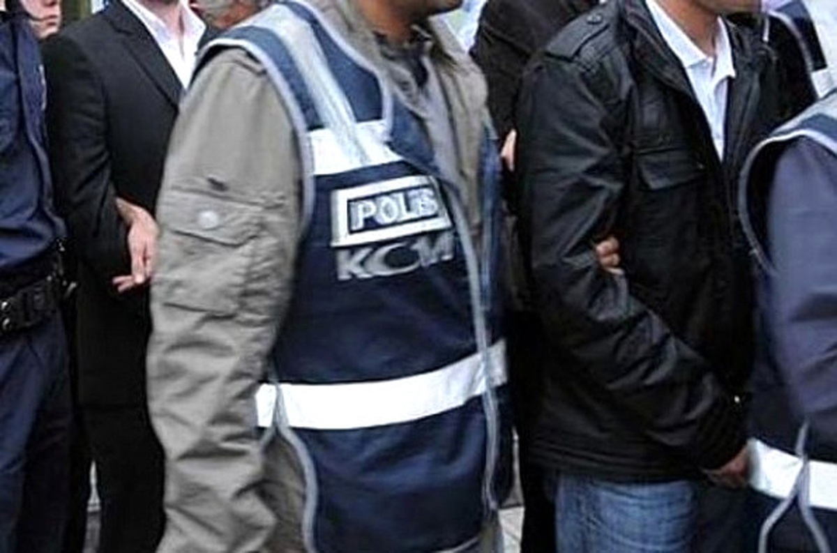 Güncelleme - Fetö\'nün Toplantıdayken Yakalanan "İl İmamları" Tutuklandı
