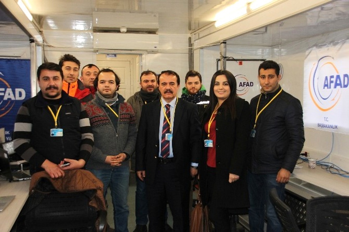Keleş, Cilvegözü\'nde Gazetecileri Ziyaret Etti