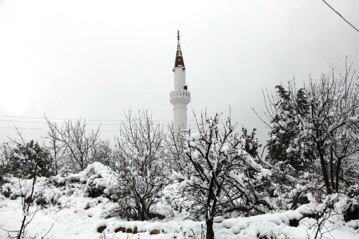 Kemer\'de Kar Yağışı