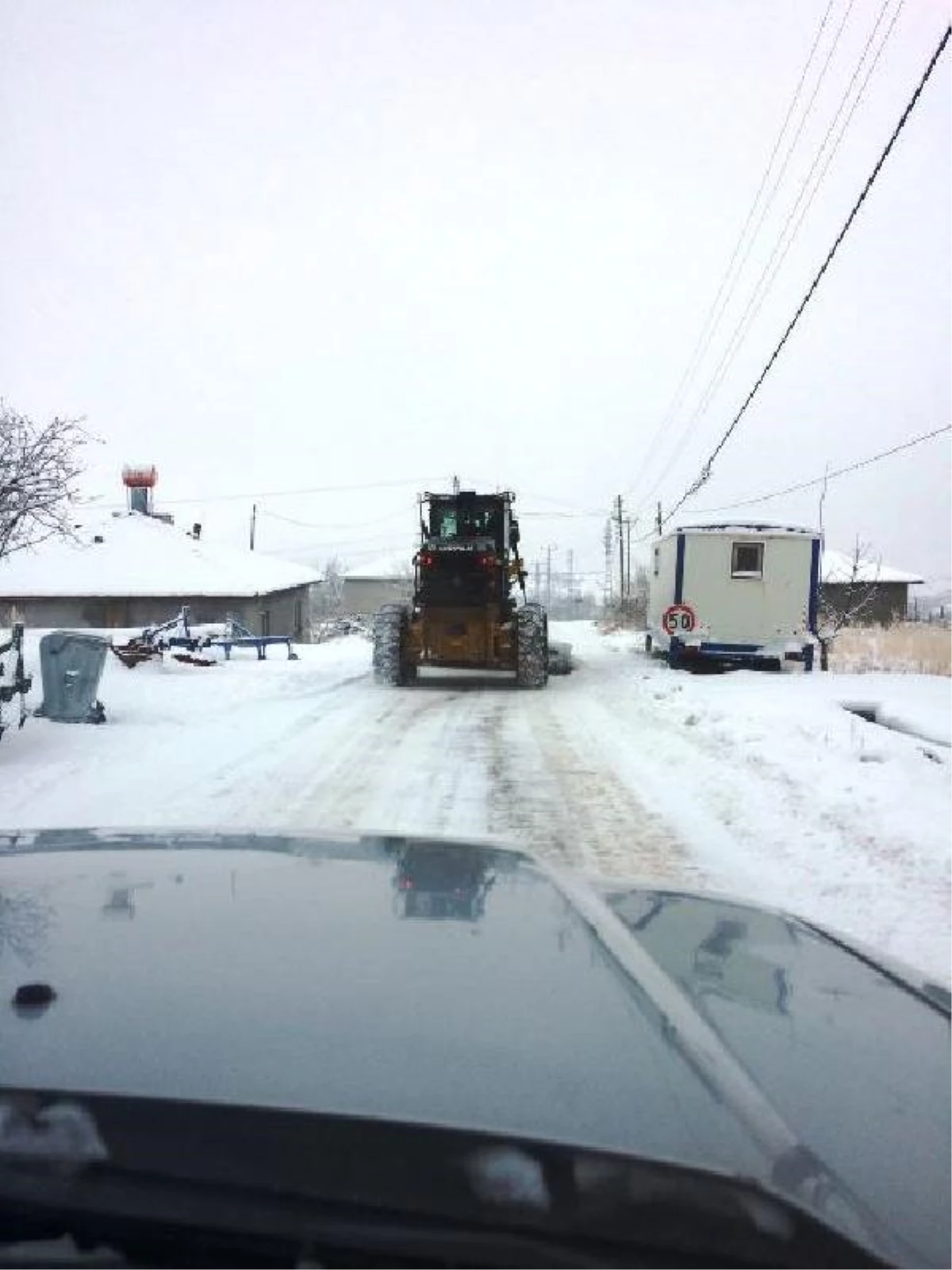 Malatya\'da Kardan Kapanan Yollar Açılıyor