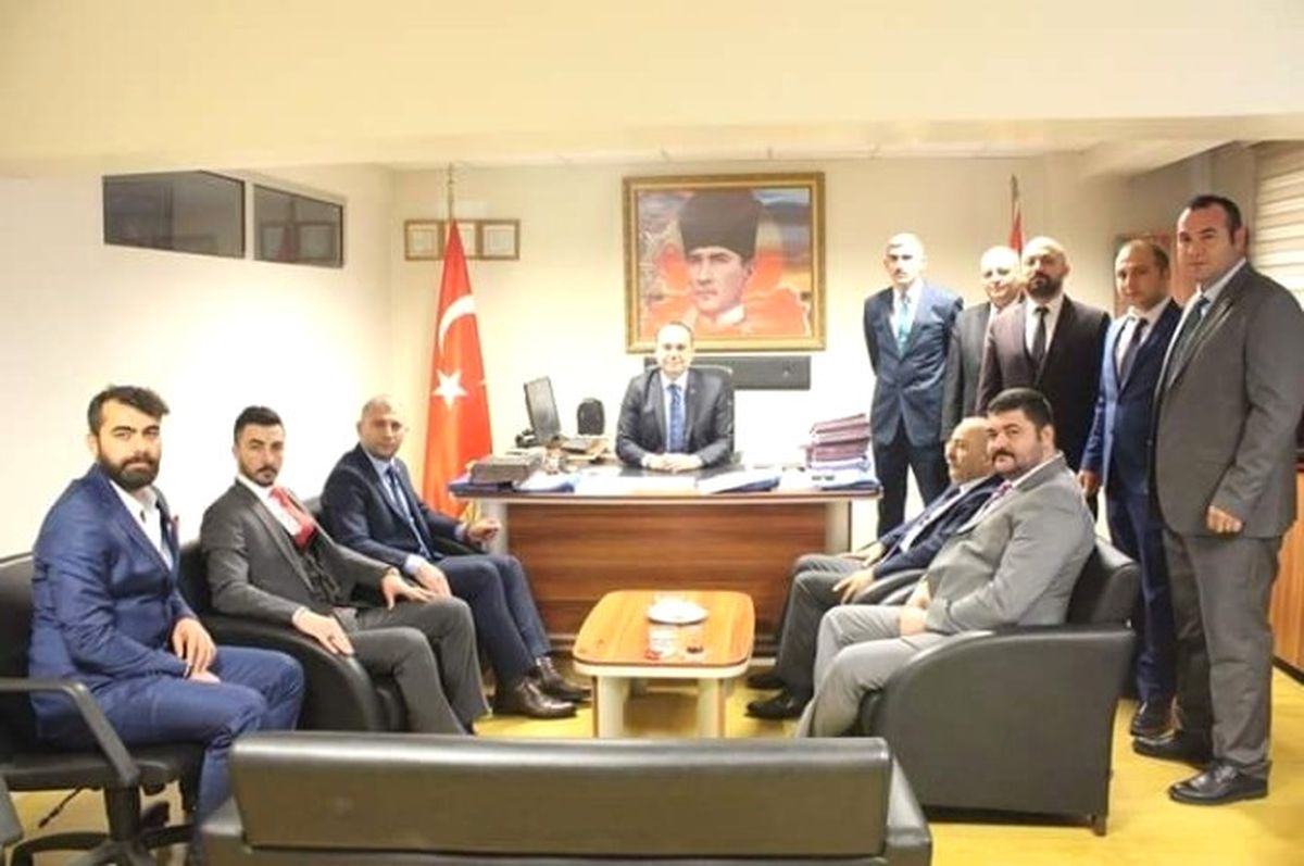 MHP Tepebaşı İlçe Teşkilatından İlçe Emniyet Müdürlüğüne Taziye Ziyareti