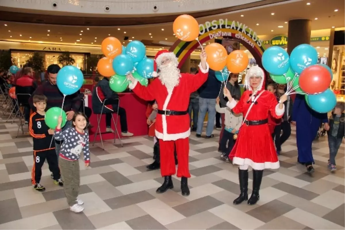 Minikler Yılbaşı Süslerini Hazırladı